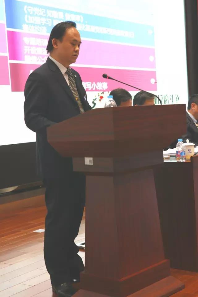 aeb885a.jpg aeb885a.jpg